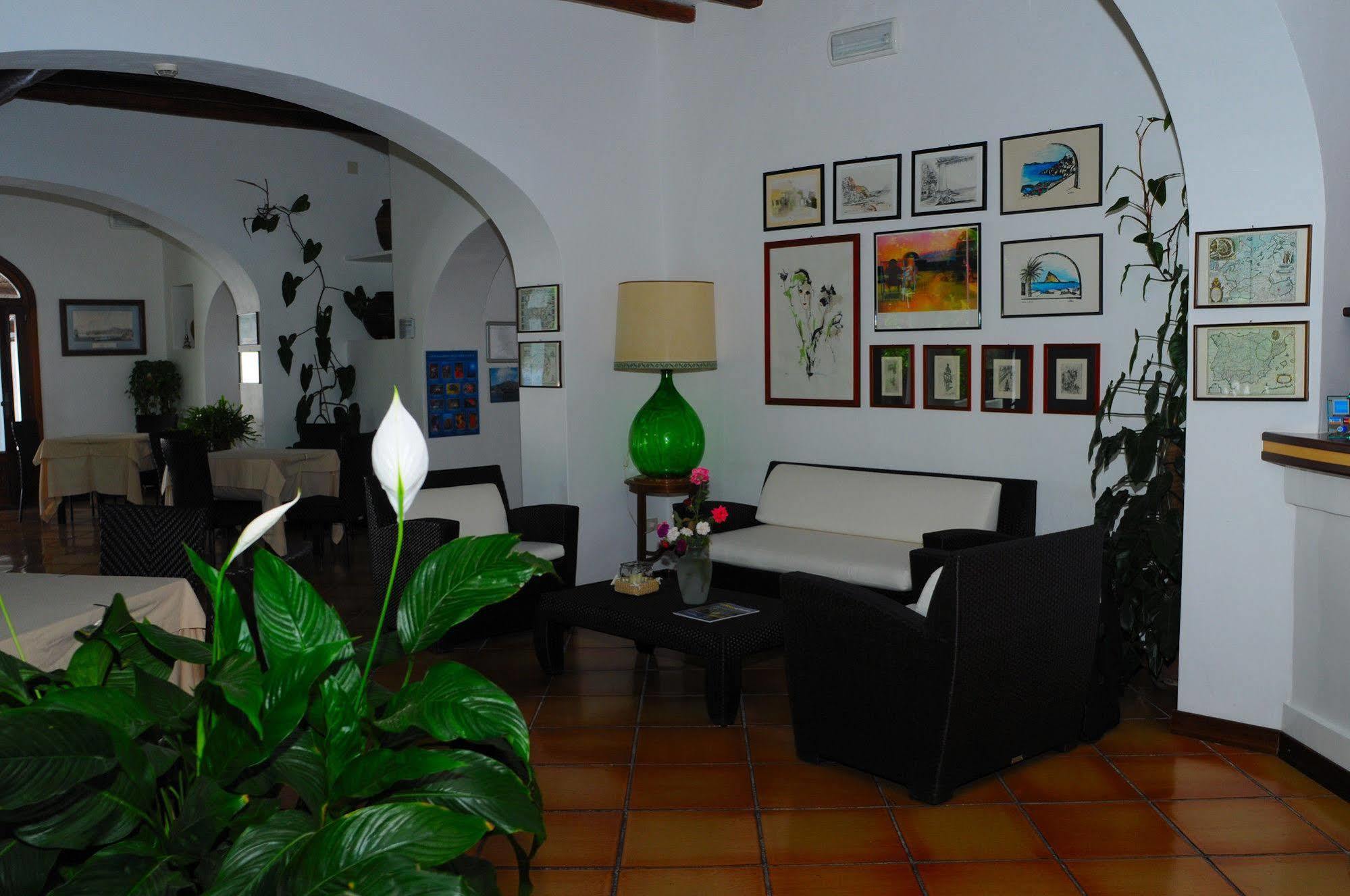 Hotel Cincotta Panarea Ngoại thất bức ảnh