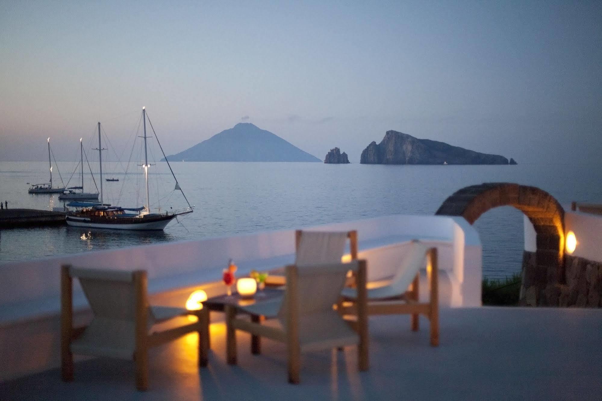 Hotel Cincotta Panarea Ngoại thất bức ảnh
